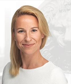 Claudia Lefebvre